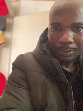 Snapshot of Ndodemnyama@xh chatting on 18, 12, 2025 Ndodemnyamaxh online show from 18, 12, 2025