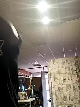 Snapshot of Ndodemnyama@xh chatting on 16, 11, 2025 Ndodemnyamaxh online show from 16, 11, 2025