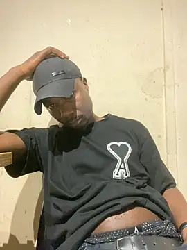 Snapshot of Ndodemnyama@xh chatting on 8, 11, 2025 Ndodemnyamaxh online show from 8, 11, 2025