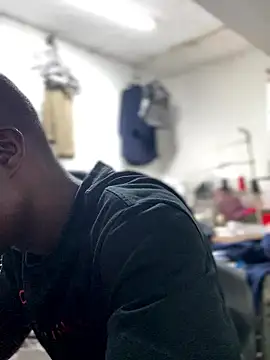 Snapshot of Ndodemnyama@xh chatting on 12, 1, 2026 Ndodemnyamaxh online show from 12, 1, 2026