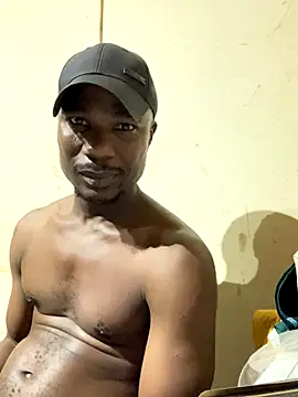 Snapshot of Ndodemnyama@xh chatting on 14, 11, 2025 Ndodemnyamaxh online show from 14, 11, 2025