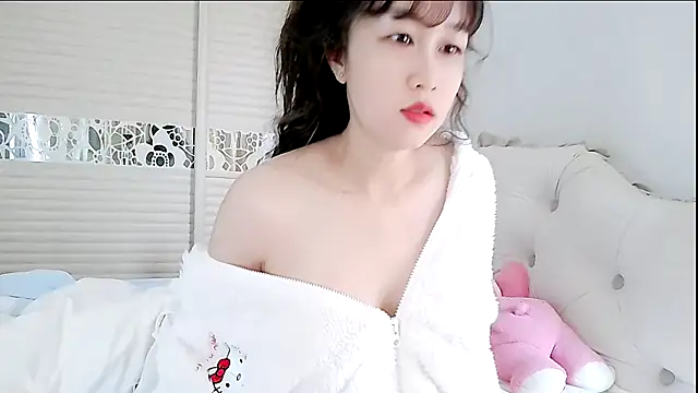 lookbyby online show from 16, 1, 2026