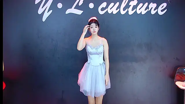 DX-003 online show from 23, 11, 2025