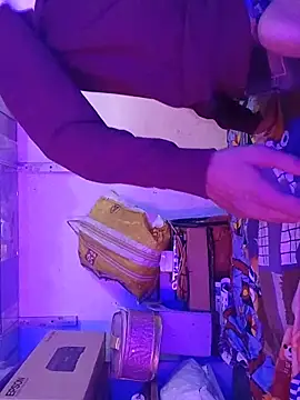 baby Cpl21 online show from 14, 11, 2025