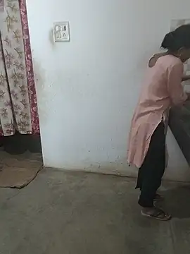 baby Cpl21 online show from 18, 2, 2026