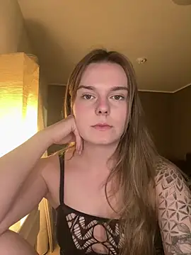 LisaFreierxx online show from 8, 4, 2026