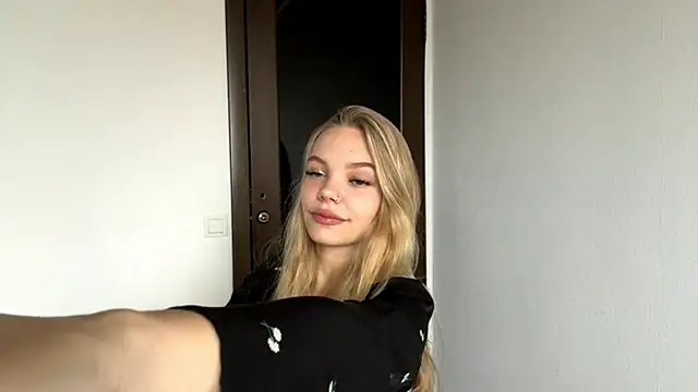 SweetAmelia69 online show from 6, 11, 2025