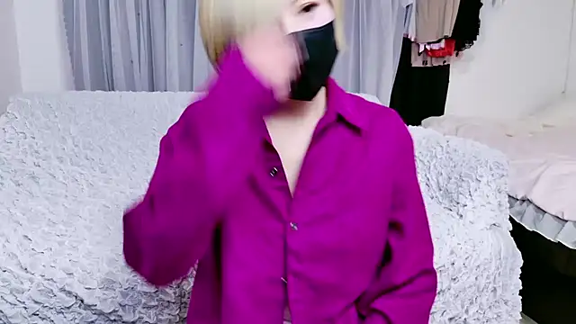 yuria 75075000 online show from 5, 11, 2025