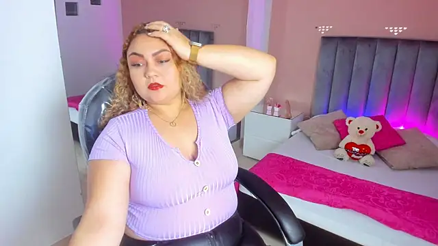 Sweet Rosee  online show from 16, 12, 2025