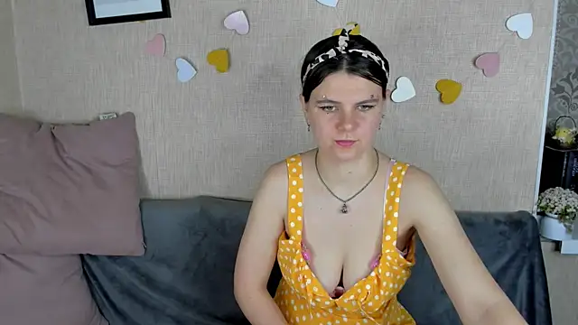 Zorianaa online show from 7, 5, 2026