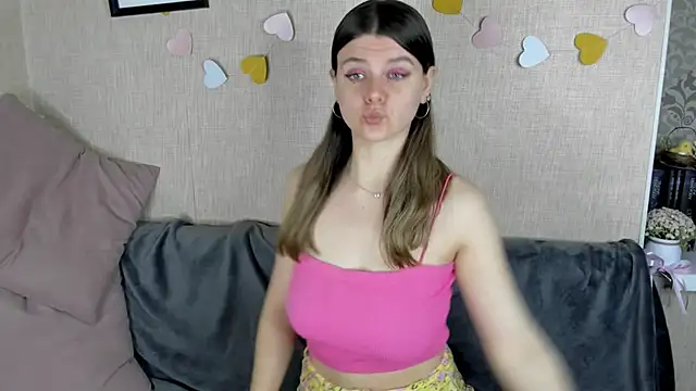 Zorianaa online show from 28, 4, 2026