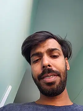 Snapshot of loveart007 chatting on 21, 12, 2025 loveart007 online show from 21, 12, 2025