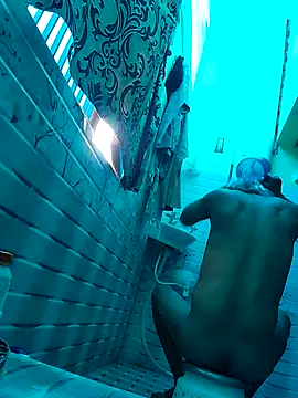 Snapshot of loveart007 chatting on 29, 11, 2025 loveart007 online show from 29, 11, 2025