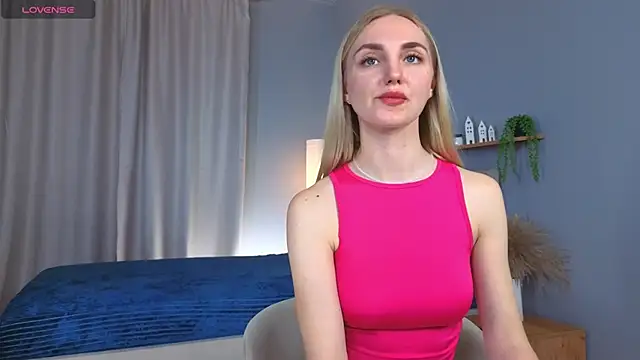 Carollina  online show from 9, 11, 2025