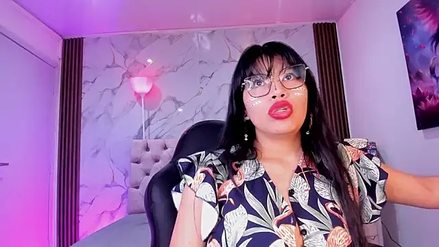 EsmeraldaChantre online show from 10, 1, 2026