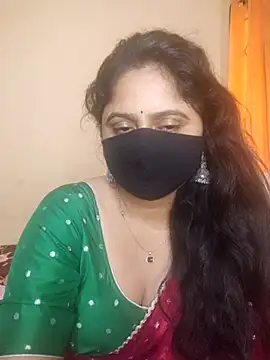 Snapshot of mouni499 chatting on 23, 6, 2026 mouni499 online show from 23, 6, 2026