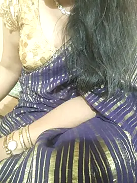 mouni499 online show from 11, 5, 2026