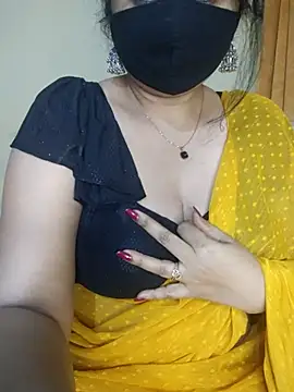 Snapshot of mouni499 chatting on 16, 6, 2026 mouni499 online show from 16, 6, 2026