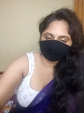 Snapshot of mouni499 chatting on 24, 6, 2026 mouni499 online show from 24, 6, 2026
