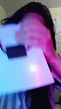 Allyardosia online show from 2, 12, 2025