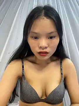 lung-linh online show from 5, 11, 2025