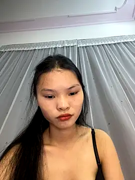 lung-linh online show from 3, 11, 2025