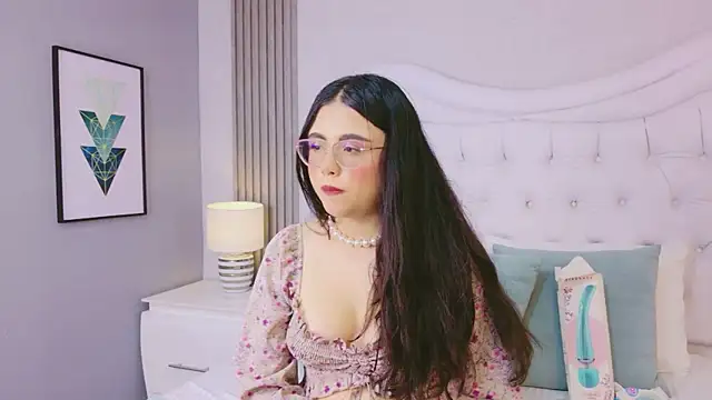 ScarlettPetrova online show from 28, 5, 2026