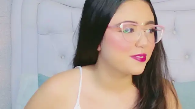 ScarlettPetrova online show from 13, 3, 2026