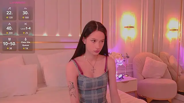 GladysMoore online show from 3, 11, 2025