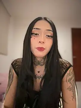 JIORYOvO online show from 12, 4, 2026