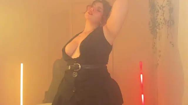 Cleopatra COL online show from 3, 3, 2026