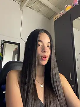 Snapshot of Milleradhara24 chatting on 5, 2, 2026 Milleradhara24 online show from 5, 2, 2026