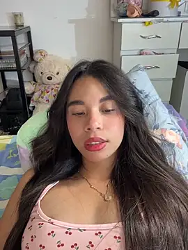 Snapshot of Milleradhara24 chatting on 10, 5, 2026 Milleradhara24 online show from 10, 5, 2026