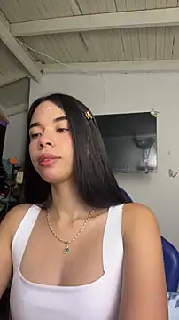 Snapshot of Milleradhara24 chatting on 18, 2, 2026 Milleradhara24 online show from 18, 2, 2026