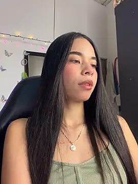 Snapshot of Milleradhara24 chatting on 7, 2, 2026 Milleradhara24 online show from 7, 2, 2026