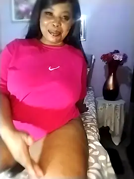 Belinder003 online show from 5, 12, 2025