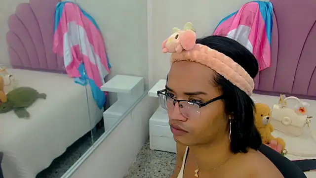 horny bri  online show from 20, 12, 2025