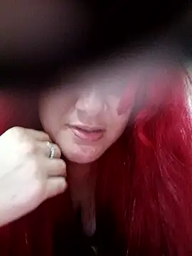 Snapshot of ruiviinhaah chatting on 14, 2, 2026 ruiviinhaah online show from 14, 2, 2026