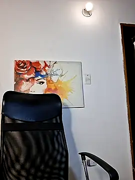 ValentinaRose4 online show from 29, 11, 2025