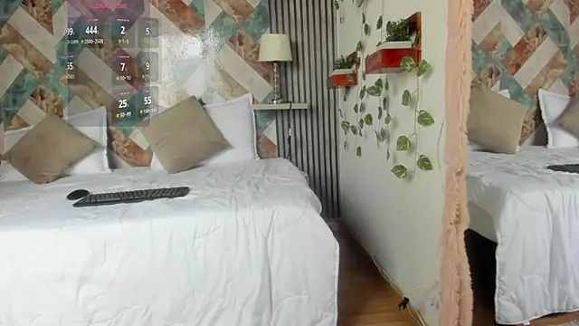 Adelle Y online show from 5, 11, 2025