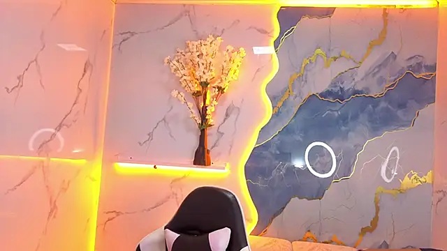 ninadelight tp online show from 18, 11, 2025