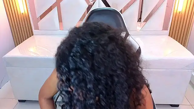 ninadelight tp online show from 17, 11, 2025