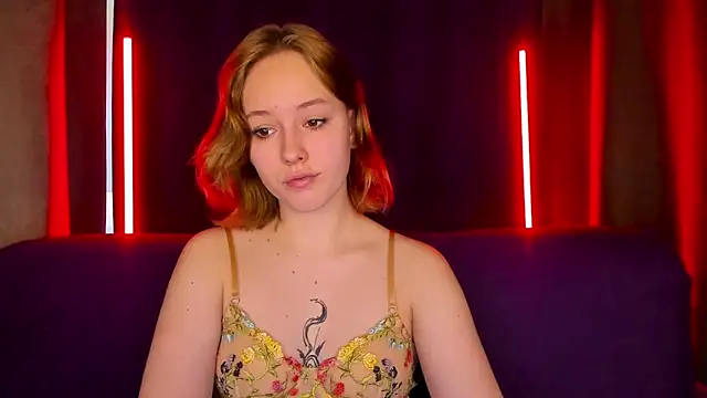 RikkiChoco online show from 8, 3, 2026