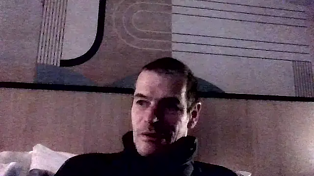 Snapshot of paulus52 chatting on 2, 11, 2025 paulus52 online show from 2, 11, 2025