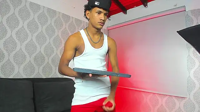 Boy savoy online show from 27, 2, 2026