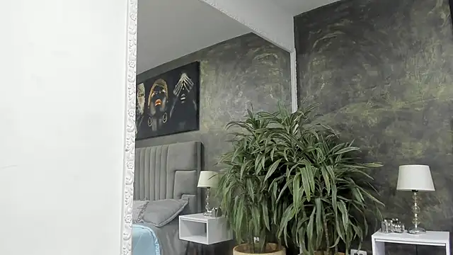 kendra london online show from 21, 12, 2025