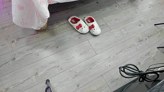 kendra london online show from 21, 3, 2026