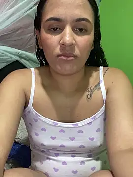 Ivy 08 online show from 21, 12, 2025