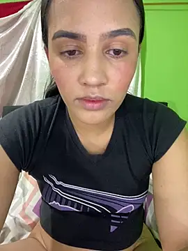 Ivy 08 online show from 28, 3, 2026