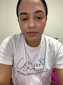 Ivy 08 online show from 21, 6, 2026